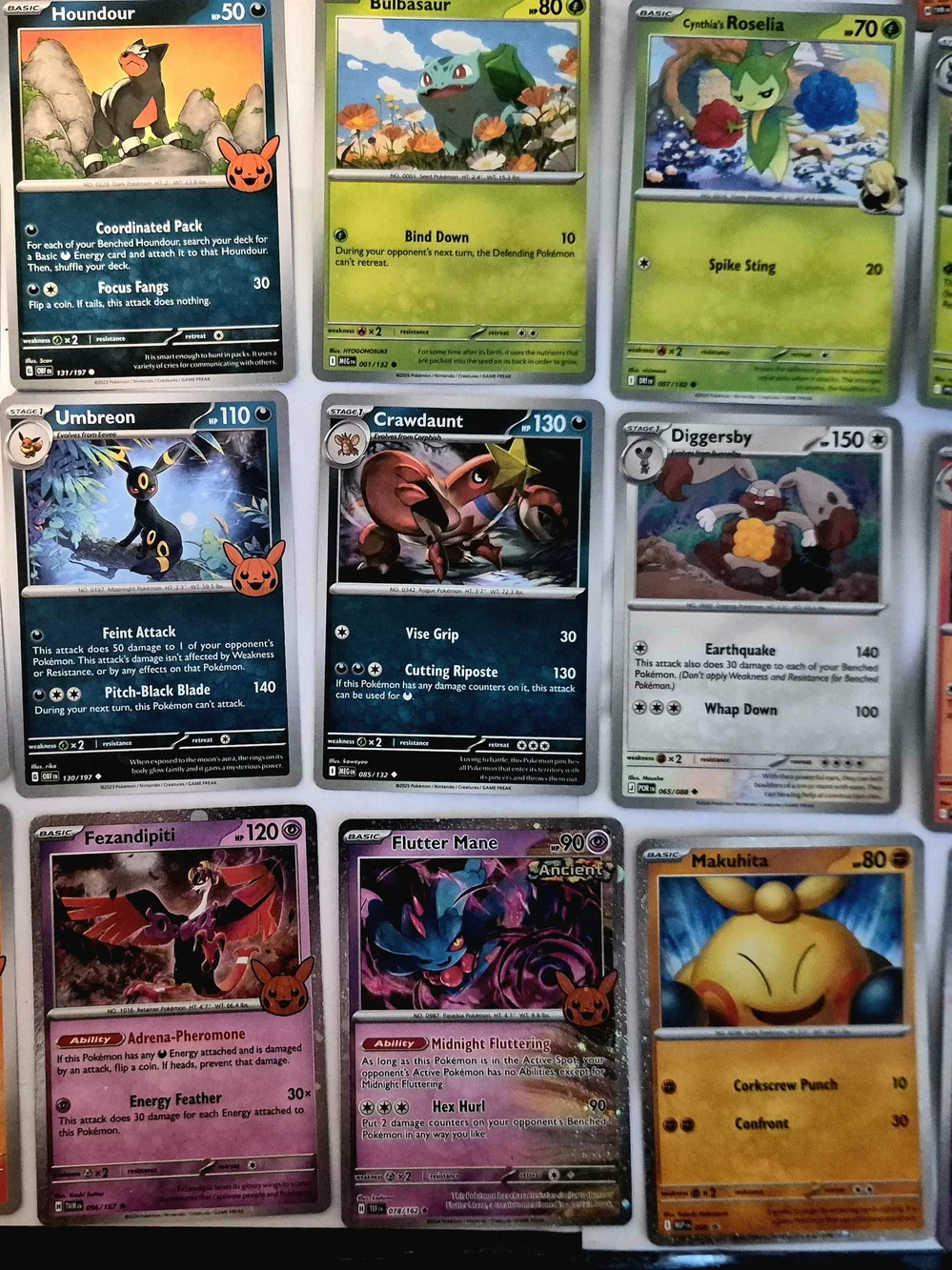 Pokémon Pokémon TCG Bulk Lot Trick or Trade Cards